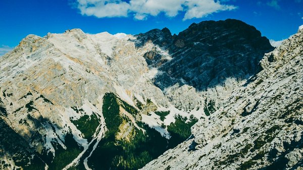 Aventure Et Loisirs En Tourisme