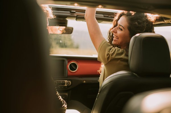 Comment organiser un road trip pour explorer les plages sauvages de la Namibie?